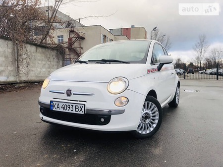 Fiat 500 2010  випуску Київ з двигуном 1.2 л бензин хэтчбек автомат за 7000 долл. 