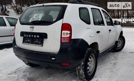 Dacia Duster 2014  випуску Ужгород з двигуном 1.6 л бензин позашляховик механіка за 9999 долл. 