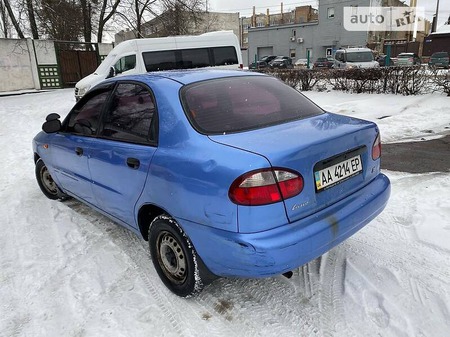 Daewoo Lanos 2007  випуску Київ з двигуном 1.4 л бензин седан механіка за 1700 долл. 