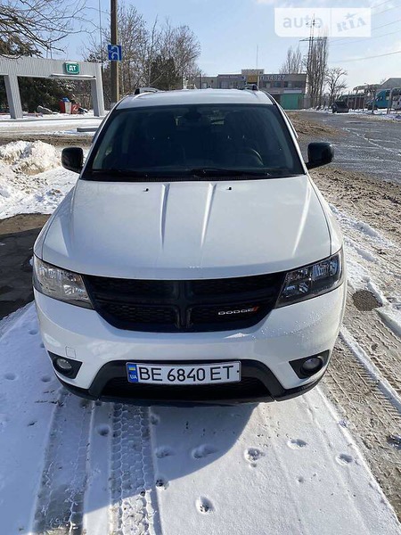Dodge Journey 2019  випуску Миколаїв з двигуном 3.6 л бензин позашляховик автомат за 17000 долл. 