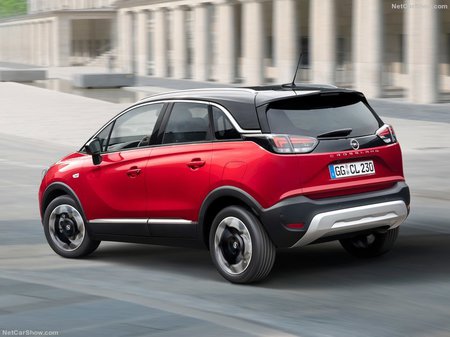 Opel Crossland X 2022  випуску  з двигуном 1.2 л бензин кросовер автомат за 725100 грн. 