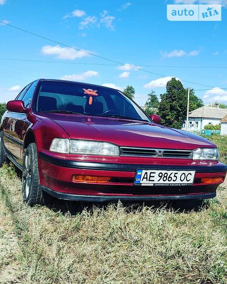 Honda Accord 1991  випуску Дніпро з двигуном 2.2 л  седан механіка за 3000 долл. 