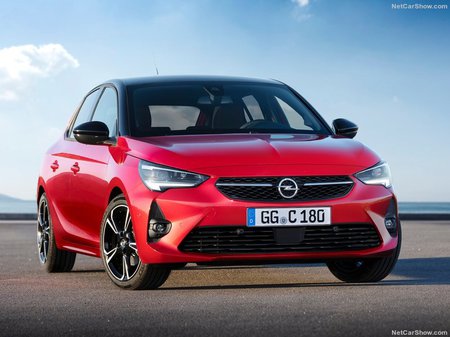 Opel Corsa 2022  випуску  з двигуном 1.2 л бензин хэтчбек механіка за 476500 грн. 