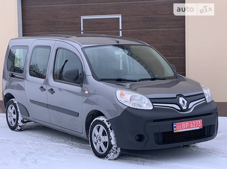 Renault Kangoo 2014  випуску Дніпро з двигуном 1.5 л дизель мінівен механіка за 11500 долл. 