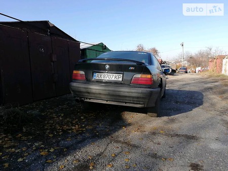 BMW 318 1992  випуску Харків з двигуном 1.8 л бензин купе  за 3000 долл. 