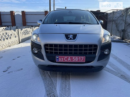 Peugeot 3008 2012  випуску Запоріжжя з двигуном 1.6 л дизель позашляховик автомат за 10800 долл. 