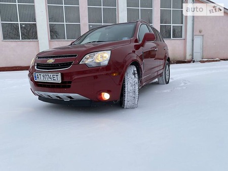 Chevrolet Captiva 2014  випуску Івано-Франківськ з двигуном 2.4 л бензин позашляховик автомат за 11222 долл. 