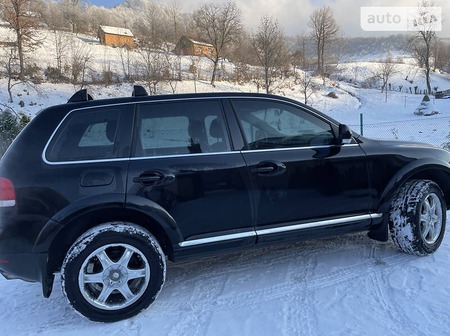 Volkswagen Touareg 2005  випуску Ужгород з двигуном 2.5 л дизель позашляховик механіка за 13000 долл. 