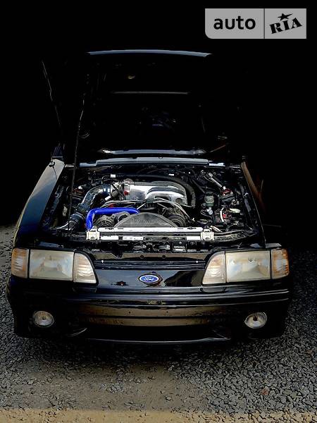 Ford Mustang 1993  випуску Київ з двигуном 5 л бензин купе механіка за 10500 долл. 