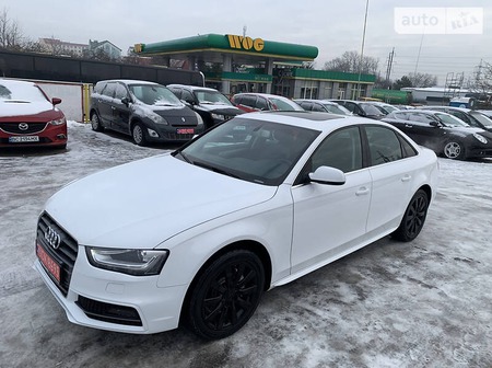 Audi A4 Limousine 2015  випуску Львів з двигуном 2 л бензин седан автомат за 13999 долл. 