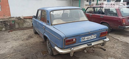 Lada 2103 1976  випуску Луганськ з двигуном 1.3 л  седан механіка за 700 долл. 