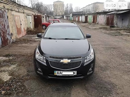 Chevrolet Cruze 2014  випуску Київ з двигуном 1.8 л бензин універсал механіка за 10000 долл. 