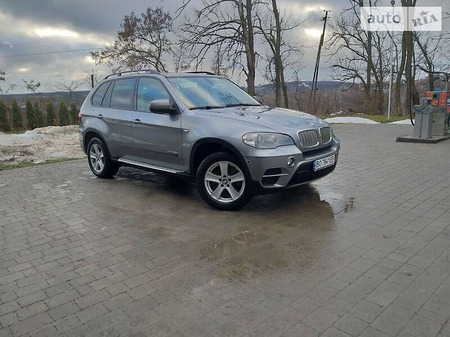 BMW X5 2012  випуску Тернопіль з двигуном 0 л дизель позашляховик автомат за 21800 долл. 