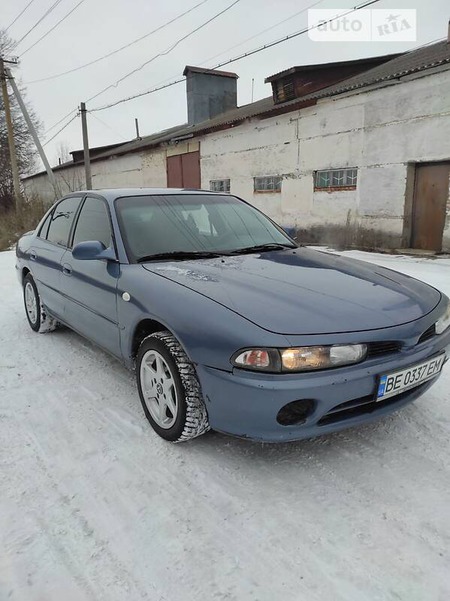 Mitsubishi Galant 1995  випуску Черкаси з двигуном 2.4 л  седан автомат за 3000 долл. 