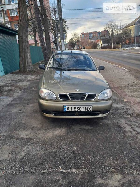 Daewoo Lanos 2007  випуску Київ з двигуном 1.5 л бензин седан механіка за 4500 долл. 