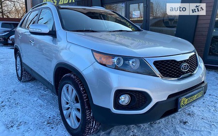 KIA Sorento 2011  випуску Івано-Франківськ з двигуном 2 л дизель позашляховик механіка за 15600 долл. 