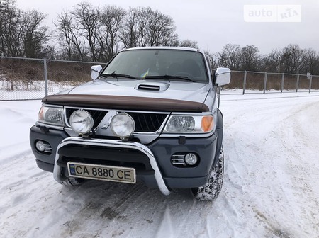 Mitsubishi Pajero Sport 2008  випуску Черкаси з двигуном 2.5 л дизель позашляховик механіка за 14700 долл. 