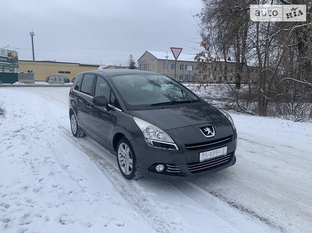 Peugeot 5008 2009  випуску Львів з двигуном 1.6 л бензин універсал механіка за 8150 долл. 