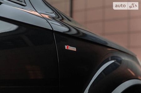 Audi Q7 2012  випуску Полтава з двигуном 3 л дизель позашляховик автомат за 24300 долл. 