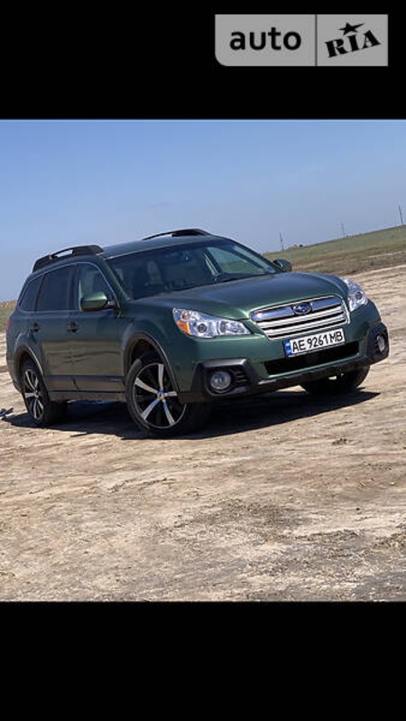 Subaru Outback 2013  випуску Запоріжжя з двигуном 2.5 л  універсал автомат за 13800 долл. 