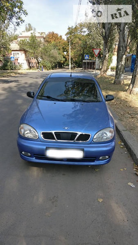 Daewoo Lanos 2007  випуску Миколаїв з двигуном 1.5 л бензин седан механіка за 3900 долл. 