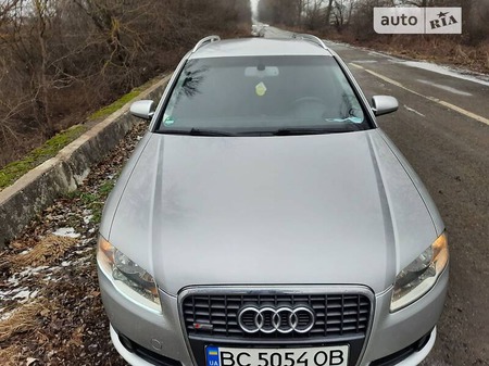 Audi A4 Limousine 2006  випуску Львів з двигуном 2 л дизель універсал механіка за 7750 долл. 