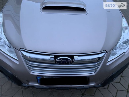 Subaru Outback 2014  випуску Київ з двигуном 2 л дизель універсал механіка за 11700 долл. 