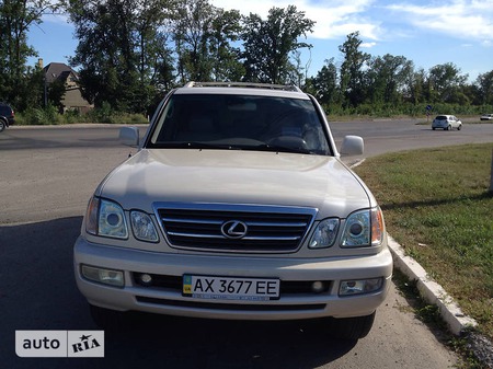 Lexus LX 470 2004  випуску Харків з двигуном 4.7 л  позашляховик автомат за 19900 долл. 