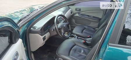 Nissan Almera 2000  випуску Дніпро з двигуном 1.8 л бензин хэтчбек механіка за 3500 долл. 