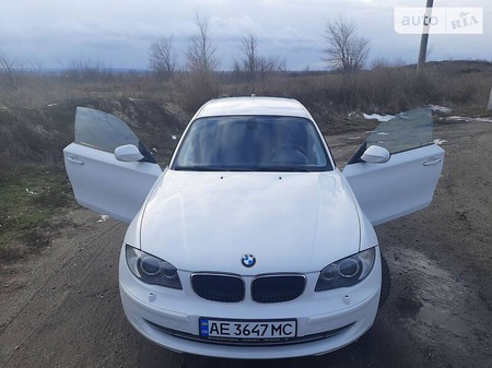 BMW 116 2010  випуску Дніпро з двигуном 2 л бензин хэтчбек механіка за 9600 долл. 