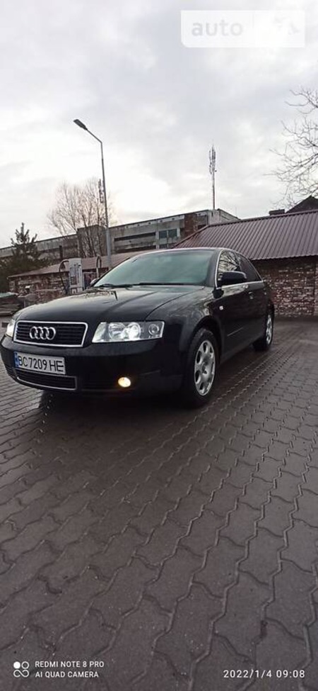 Audi A4 Limousine 2004  випуску Львів з двигуном 1.8 л бензин седан автомат за 5800 долл. 