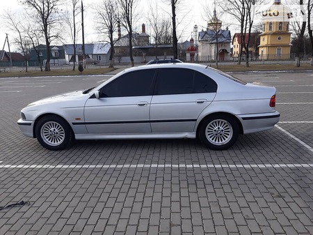 BMW 525 1998  випуску Хмельницький з двигуном 2.5 л дизель седан автомат за 4700 долл. 