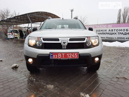 Dacia Duster 2011  випуску Херсон з двигуном 1.6 л бензин позашляховик механіка за 11300 долл. 