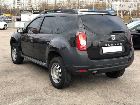 Dacia Duster 2013  випуску Запоріжжя з двигуном 1.6 л бензин позашляховик механіка за 9950 долл. 