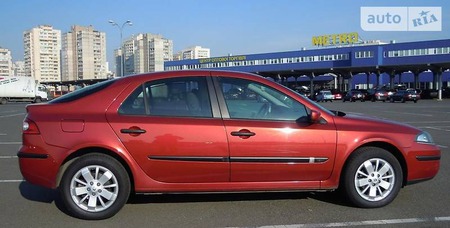 Renault Laguna 2006  випуску Київ з двигуном 1.6 л  ліфтбек механіка за 4400 долл. 