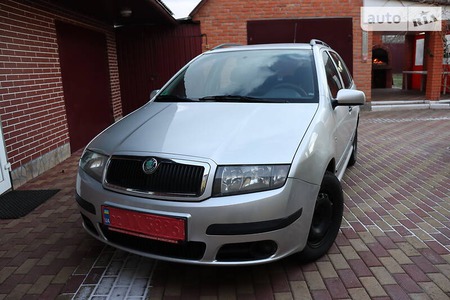 Skoda Fabia 2007  випуску Полтава з двигуном 0 л бензин універсал механіка за 4999 долл. 