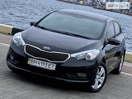 KIA Cerato 2013  випуску Одеса з двигуном 1.6 л бензин седан автомат за 10800 долл. 