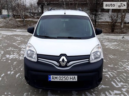 Renault Kangoo 2018  випуску Дніпро з двигуном 1.5 л дизель мінівен механіка за 11700 долл. 