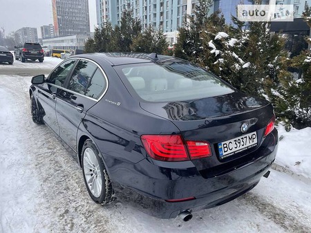 BMW 535 2012  випуску Львів з двигуном 3 л гібрид седан автомат за 20999 долл. 