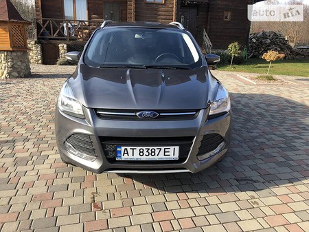 Ford Kuga 2013  випуску Івано-Франківськ з двигуном 2 л дизель позашляховик автомат за 14600 долл. 