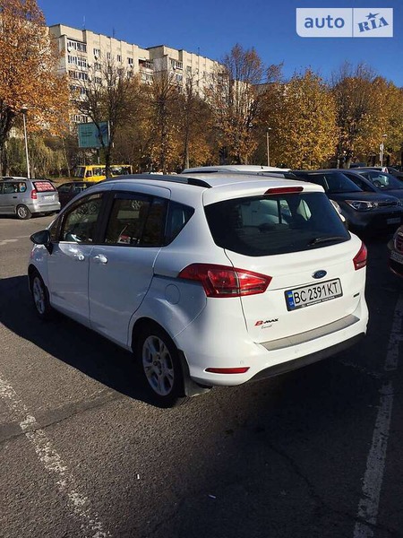 Ford B-Max 2015  випуску Львів з двигуном 1 л бензин мінівен механіка за 8000 долл. 