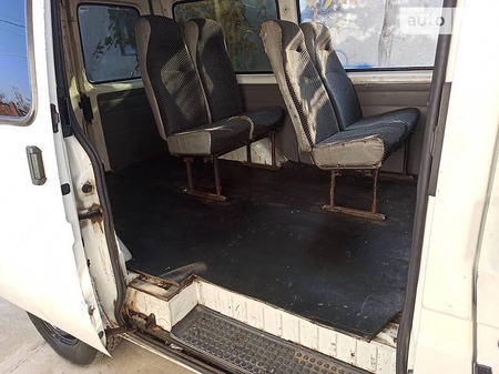 Ford Transit 1998  випуску Ужгород з двигуном 2.5 л дизель  механіка за 2300 долл. 