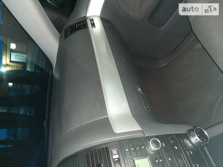 Volkswagen Touareg 2007  випуску Черкаси з двигуном 2.5 л дизель позашляховик автомат за 12999 долл. 