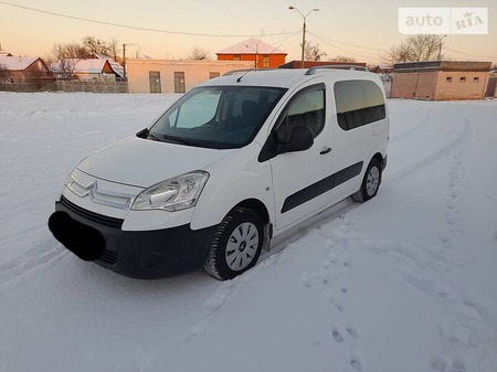 Citroen Berlingo 2009  випуску Житомир з двигуном 1.6 л дизель мінівен механіка за 6750 долл. 