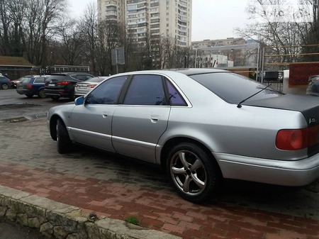 Audi A8 1996  випуску Одеса з двигуном 4.2 л  седан автомат за 5400 долл. 