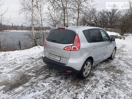 Renault Scenic 2010  випуску Житомир з двигуном 1.5 л дизель універсал автомат за 7300 долл. 