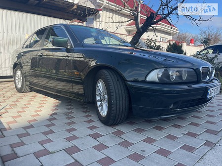 BMW 525 2001  випуску Запоріжжя з двигуном 2.5 л дизель седан автомат за 7200 долл. 