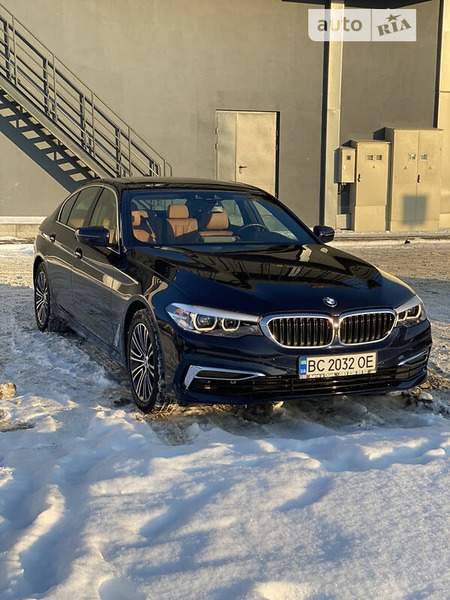 BMW 540 2018  випуску Львів з двигуном 3 л бензин седан автомат за 44000 долл. 