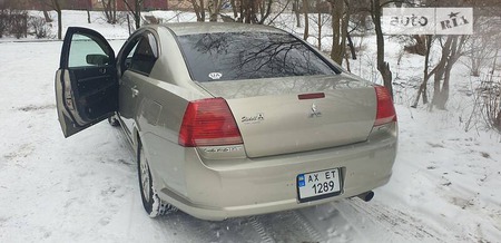 Mitsubishi Galant 2005  випуску Чернігів з двигуном 3.8 л  седан автомат за 4650 долл. 