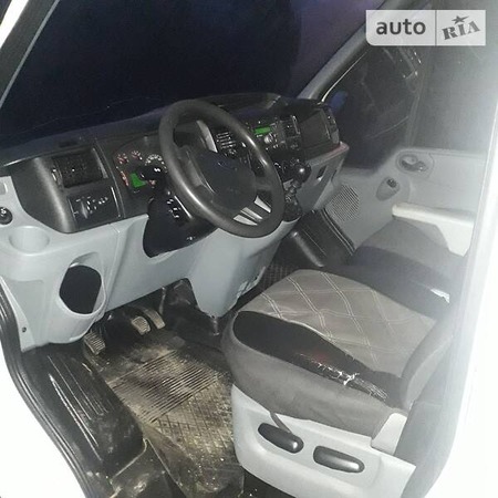 Ford Transit 2012  випуску Одеса з двигуном 2.2 л дизель мінівен механіка за 7900 долл. 